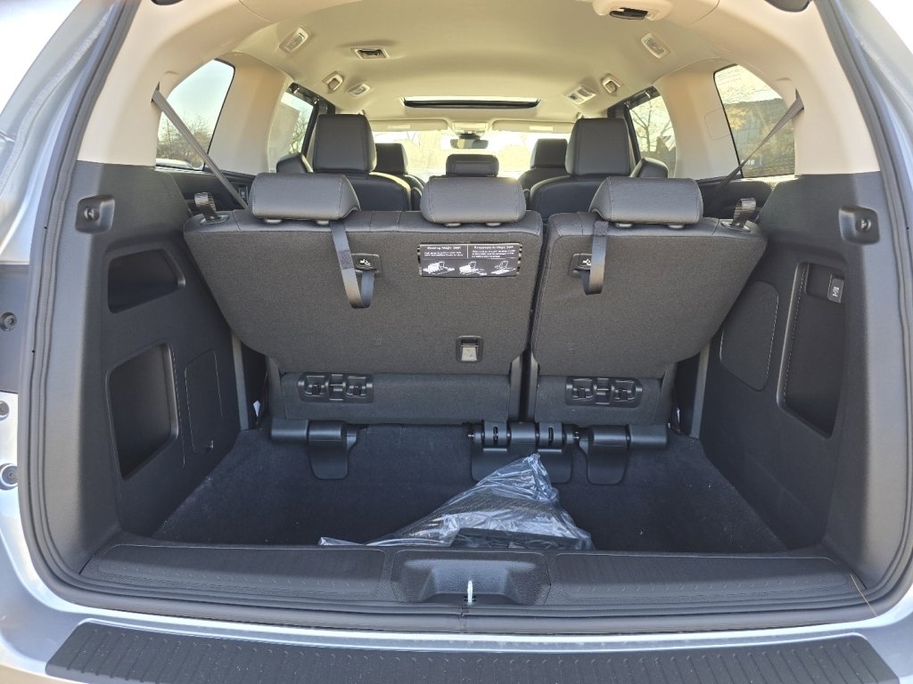 New 2026 Honda HR-V LX image 18