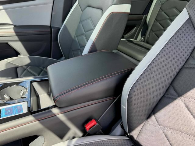 New 2026 Volkswagen Atlas Peak Edition AWD/4WD image 24