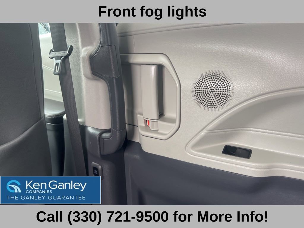 Used 2024 Toyota Sienna XLE image 46