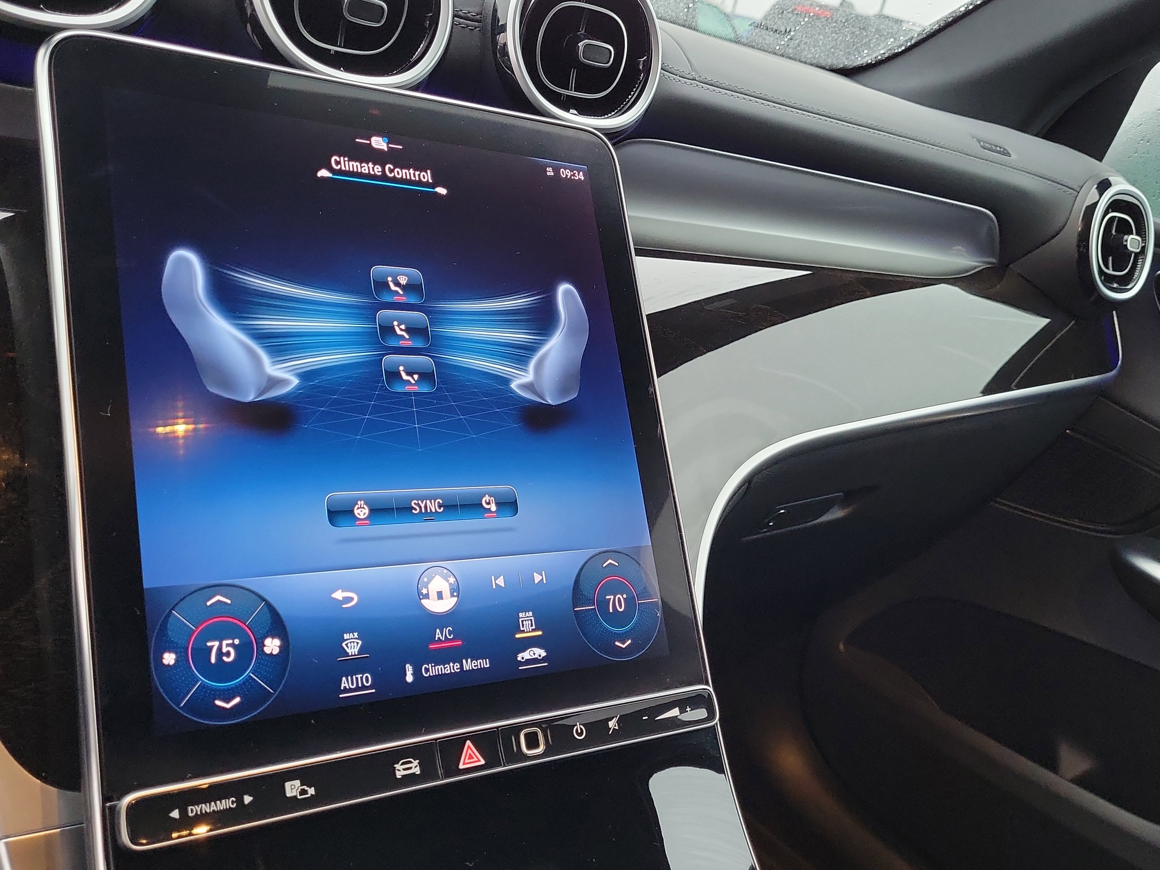 Used 2023 Mercedes-Benz GLC 300 4MATIC image 27