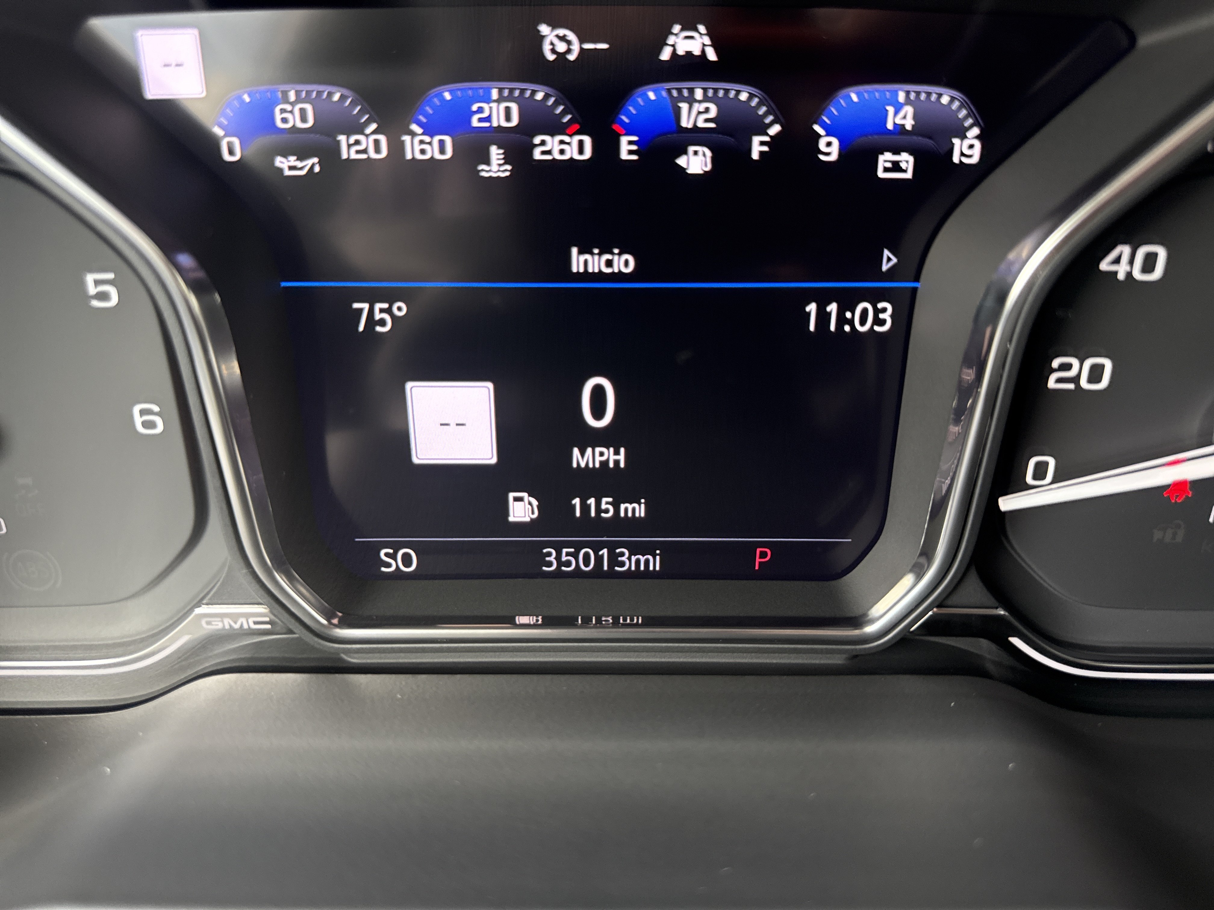 Used 2021 GMC Yukon SLT w/ SLT Premium Package RWD image 31