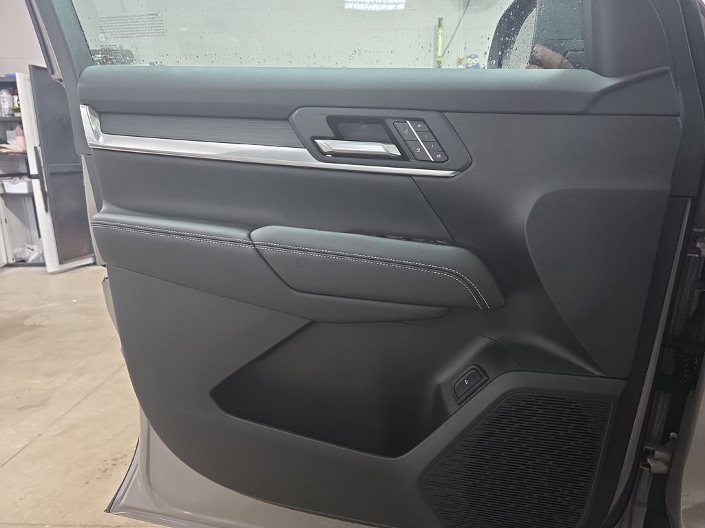 New 2026 GMC Terrain Elevation w/ Elevation Premium Package image 27