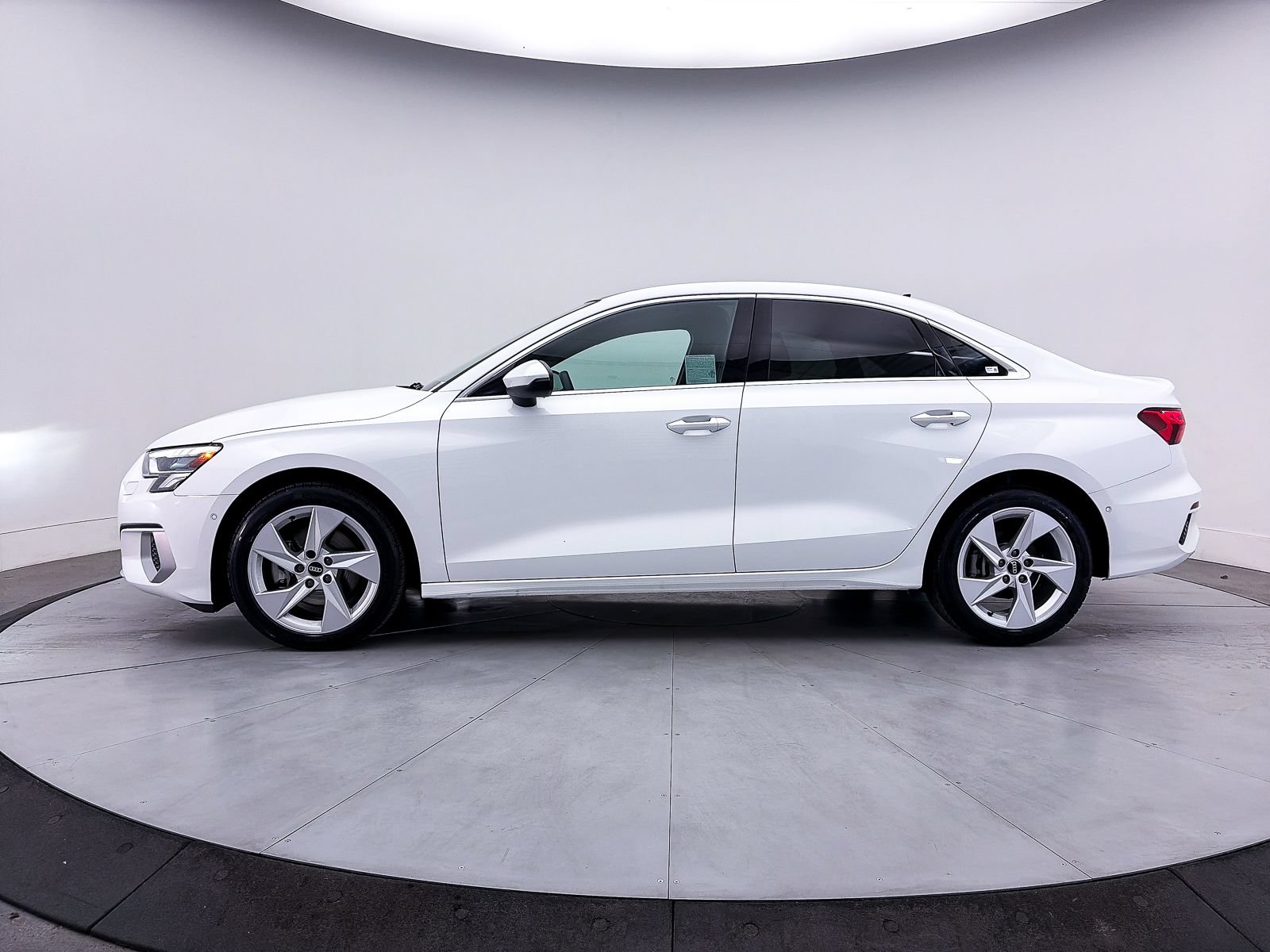 Used 2023 Audi A3 2.0T Premium Plus w/ Premium Plus Package FWD image 42