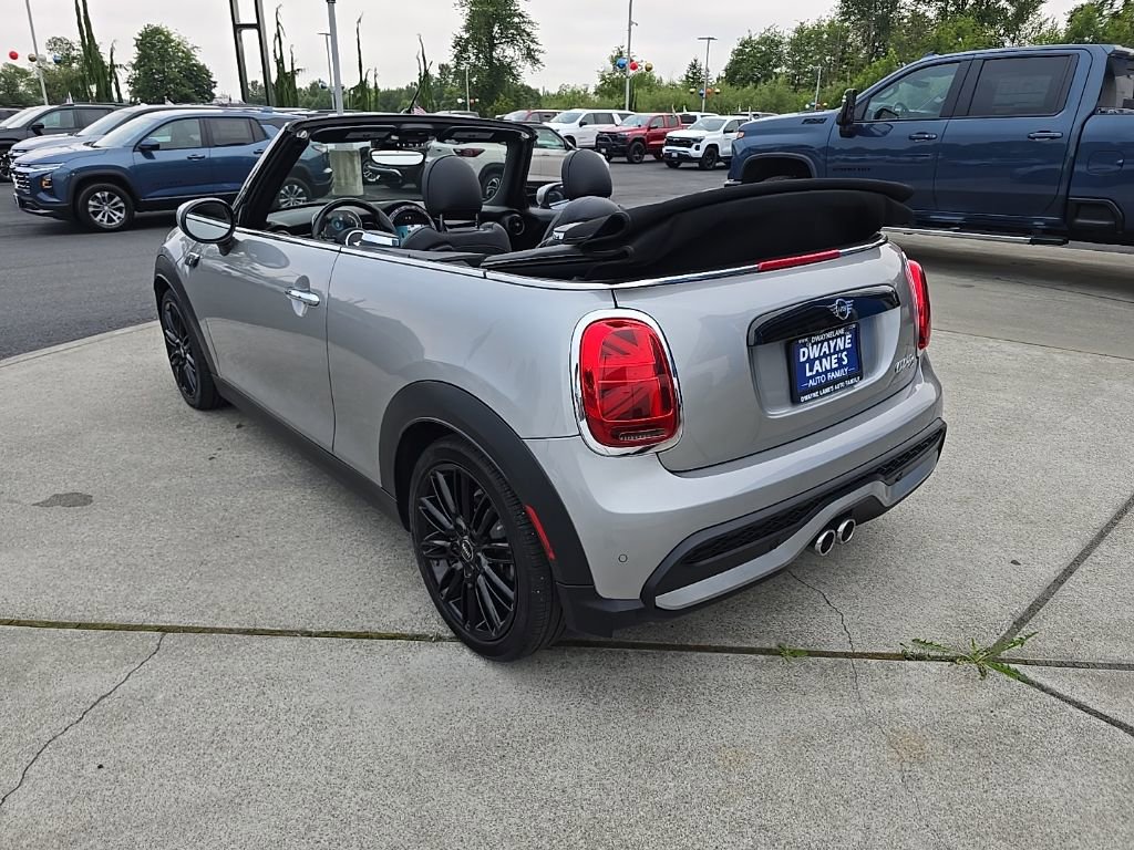Used 2024 MINI Cooper S FWD image 3