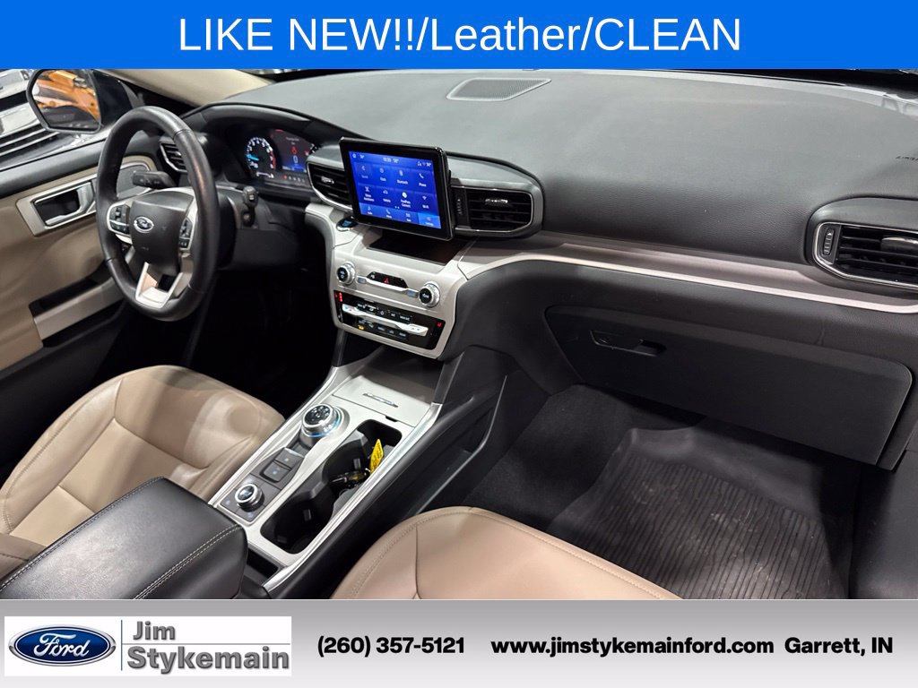 Used 2024 Ford Explorer XLT w/ Equipment Group 202A AWD/4WD image 19
