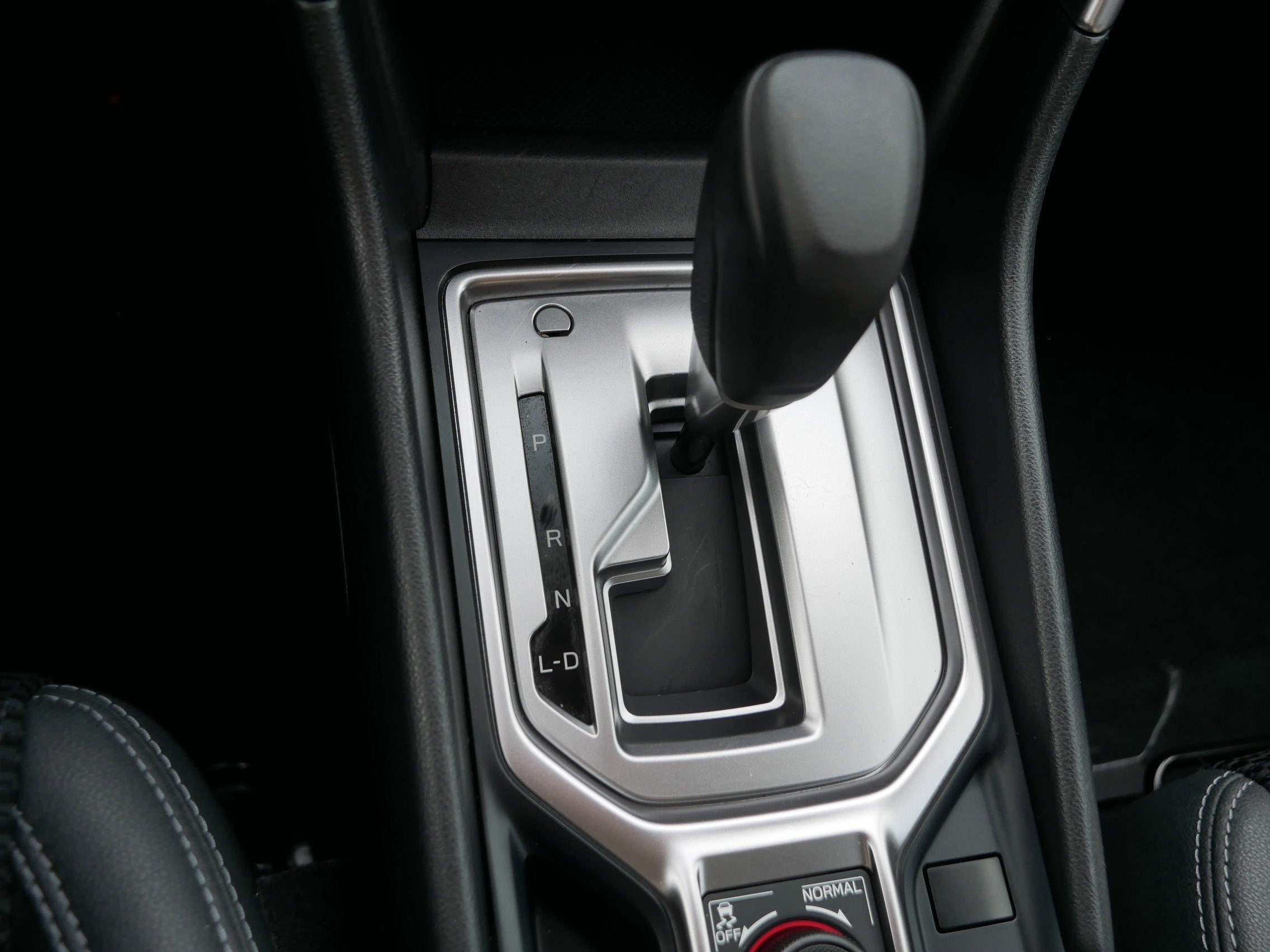 Used 2023 Subaru Forester Premium image 24