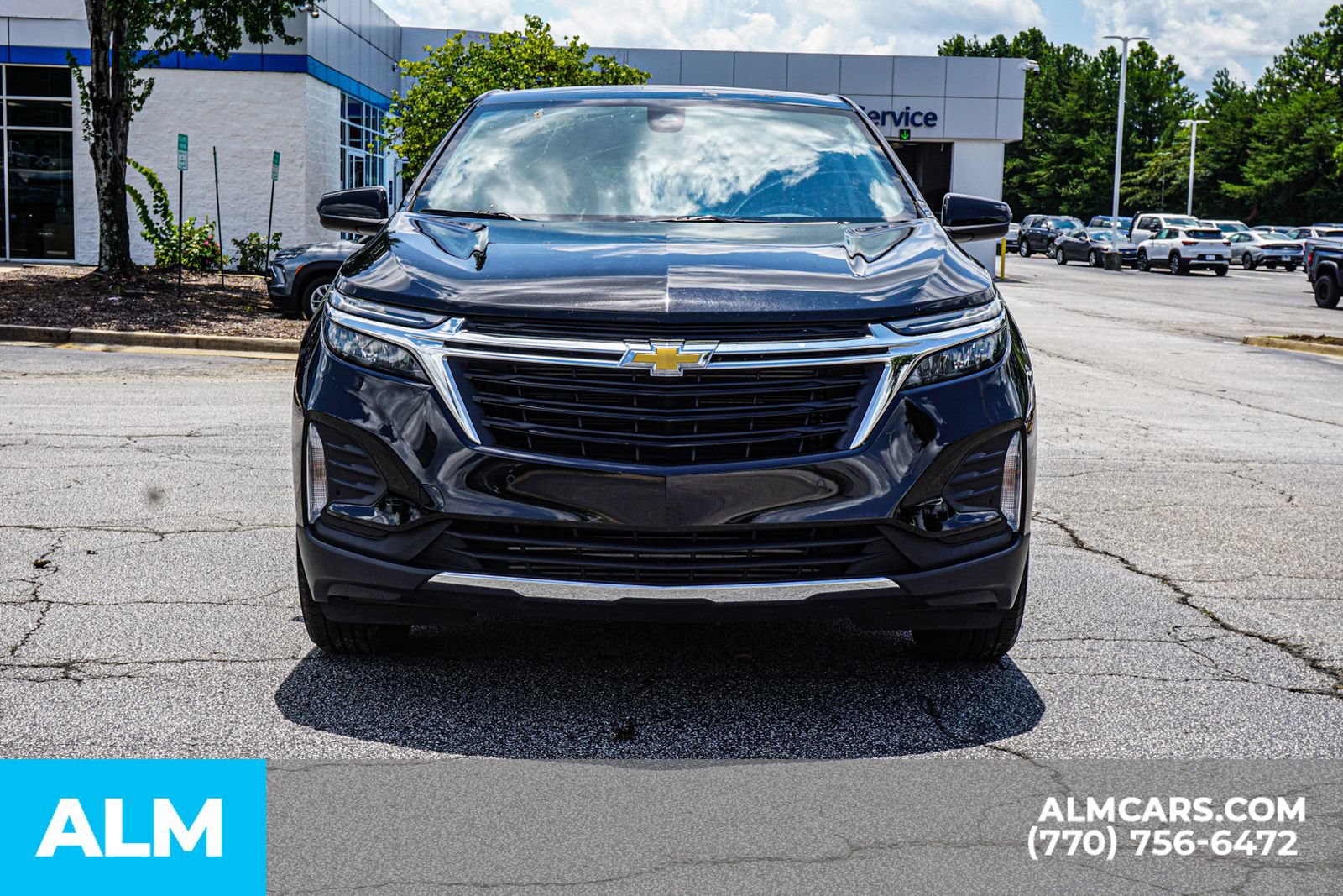 Used 2024 Chevrolet Equinox LT FWD image 11