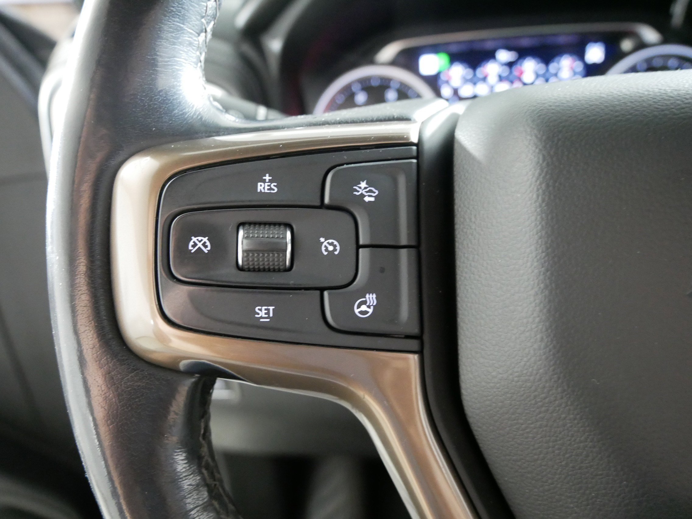 Used 2022 Chevrolet Silverado 3500 High Country w/ Z71 Off-Road Package image 27