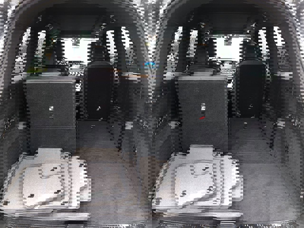 Used 2021 Mercedes-Benz GLS 450 4MATIC image 9