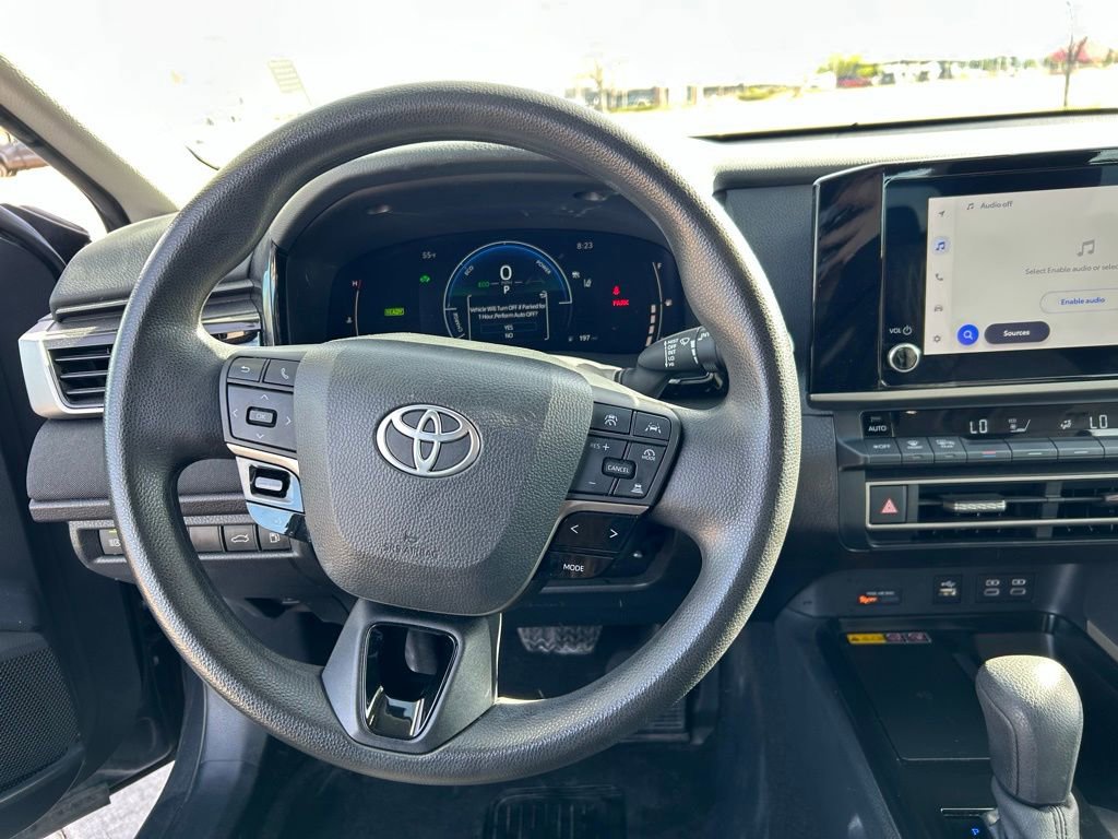 Used 2025 Toyota Camry LE image 22