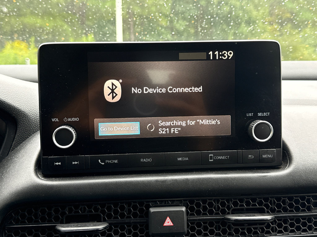 Certified 2023 Honda HR-V LX image 26