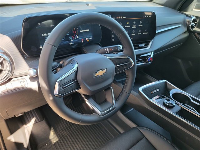 New 2026 Chevrolet Equinox LT w/ Convenience Package II image 12