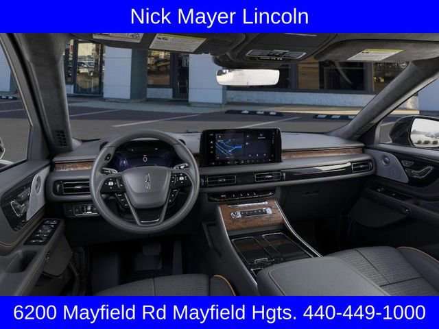 New 2025 Lincoln Aviator Black Label w/ Jet Appearance Package image 9