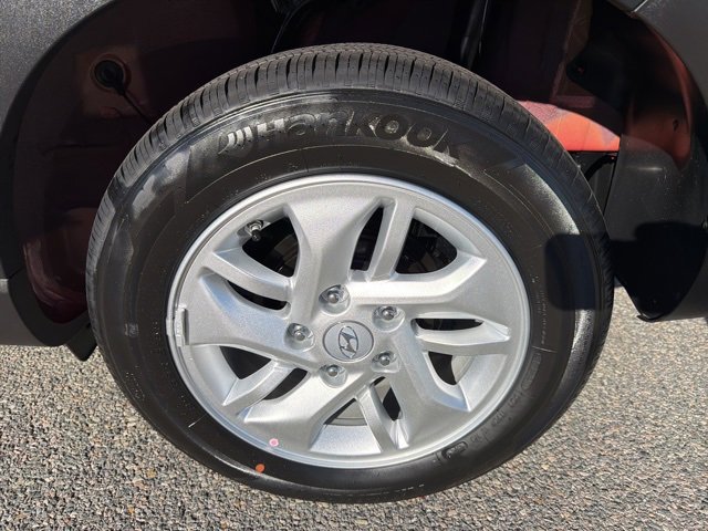 Certified 2026 Hyundai Venue SE image 33