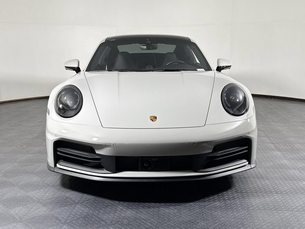 Certified 2025 Porsche 911 Carrera RWD image 10