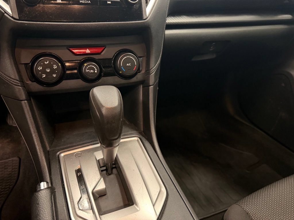 Used 2017 Subaru Impreza 2.0i AWD/4WD image 22