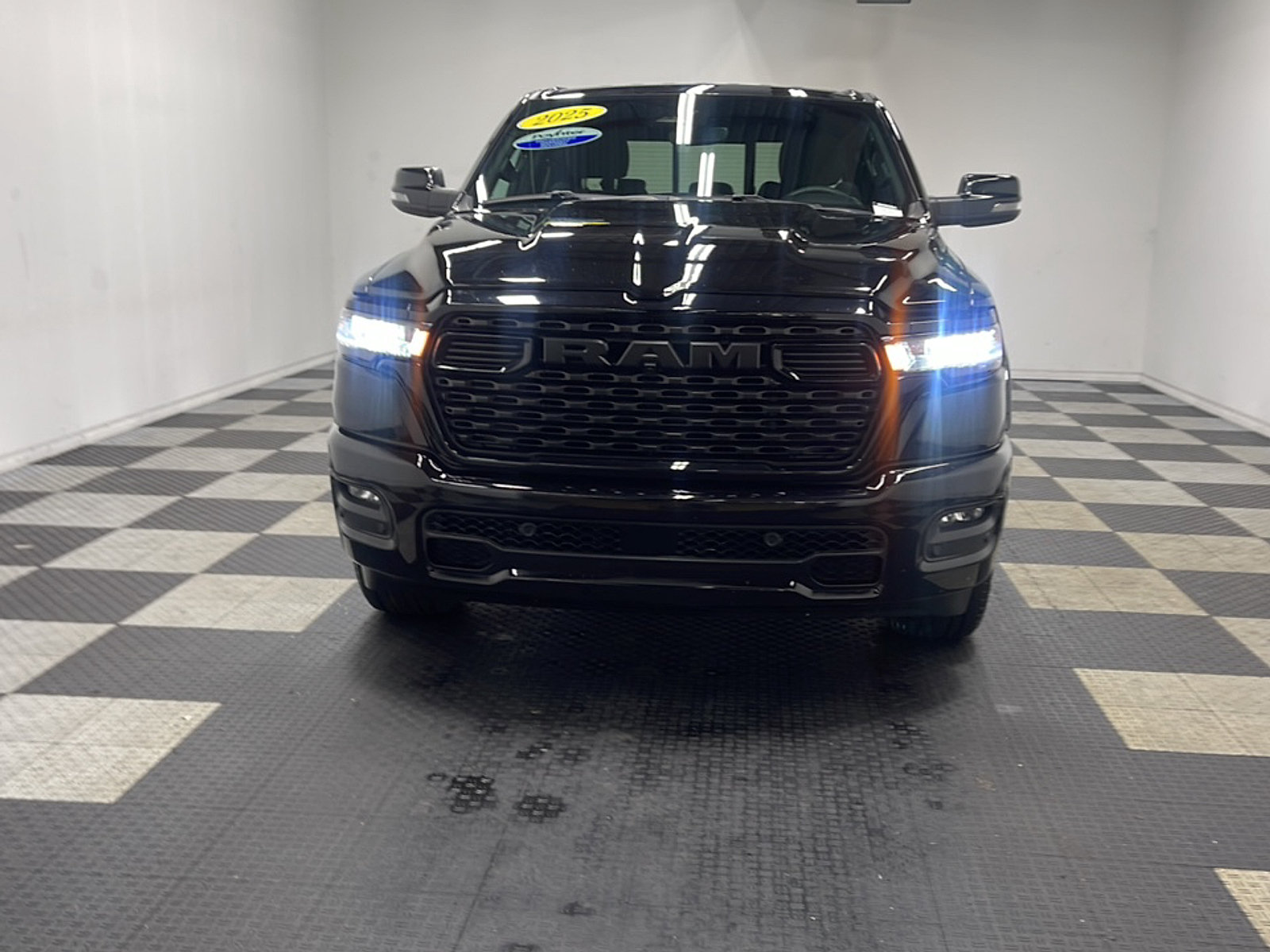 Used 2025 RAM 1500 Big Horn AWD/4WD image 24