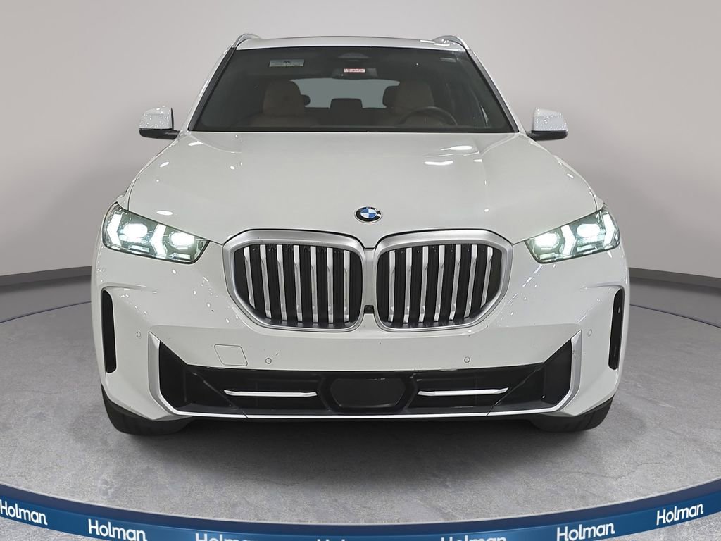 Certified 2025 BMW X5 sDrive40i w/ Climate Comfort Package image 3