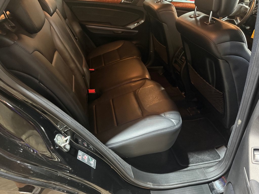 Used 2009 Mercedes-Benz ML 350 4MATIC image 9