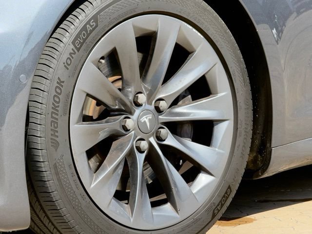 Used 2017 Tesla Model S 100D AWD/4WD image 15