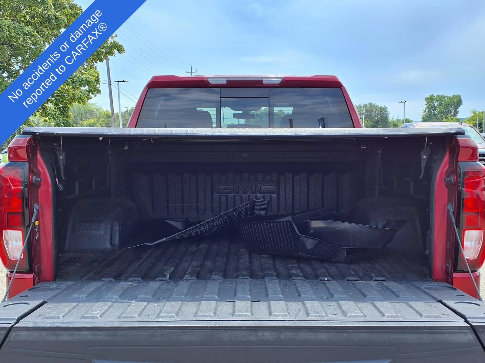 Used 2021 GMC Sierra 1500 Elevation w/ Preferred Package AWD/4WD image 11