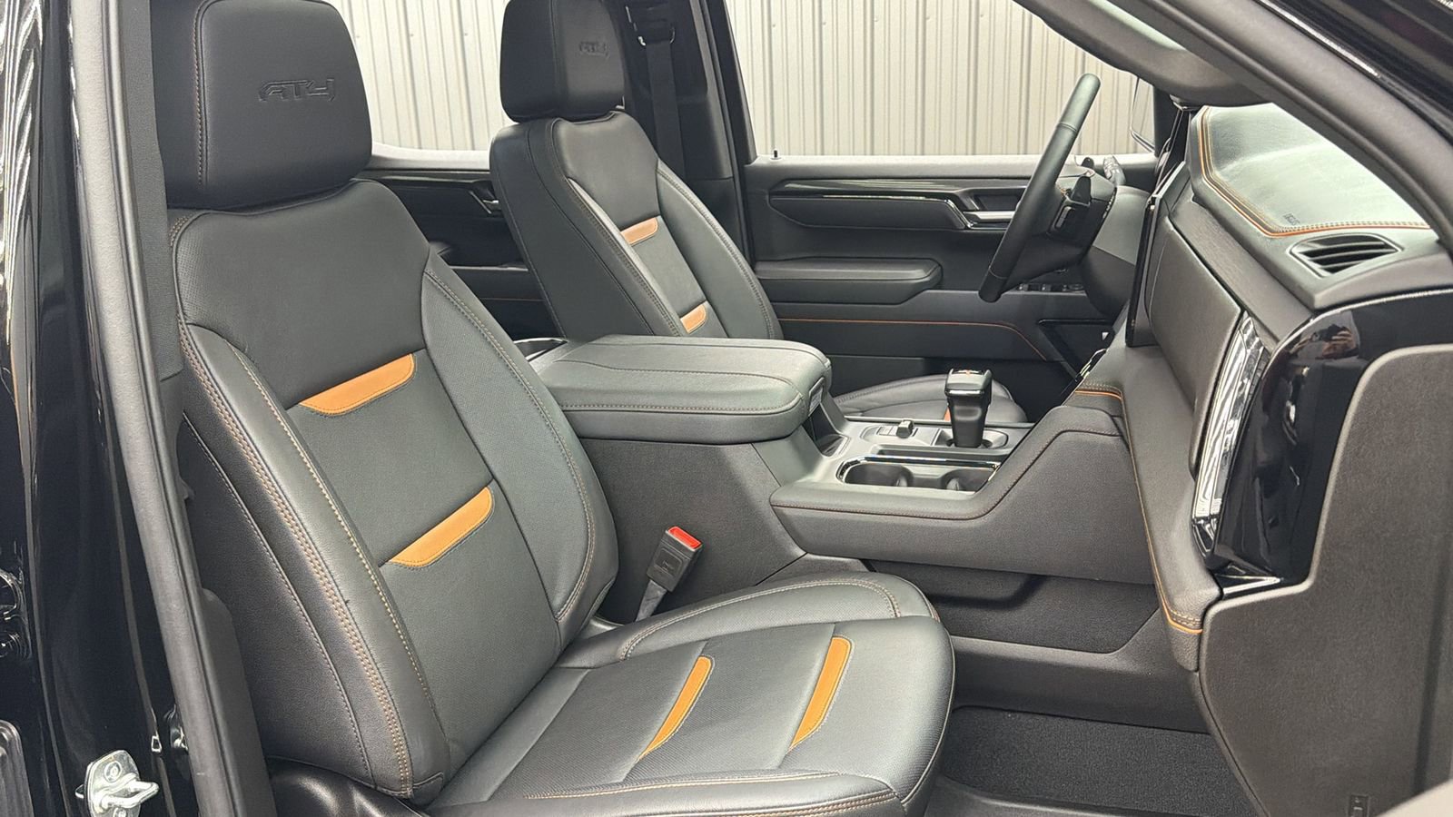 Used 2025 GMC Sierra 1500 AT4 w/ Technology Package image 41