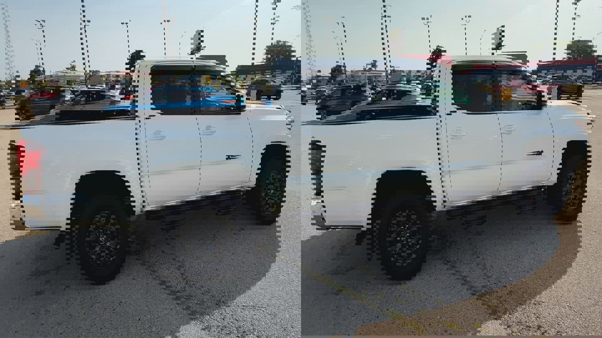 Used 2023 Toyota Tacoma SR image 9