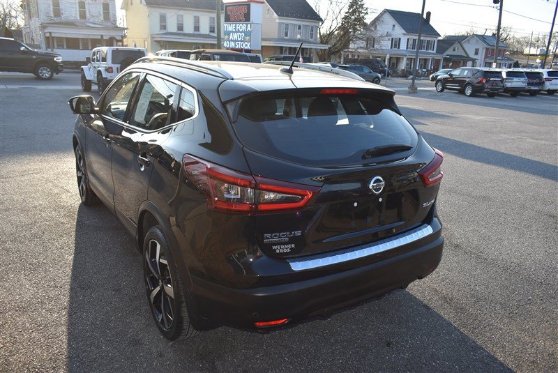 Used 2022 Nissan Rogue Sport SL AWD/4WD image 7
