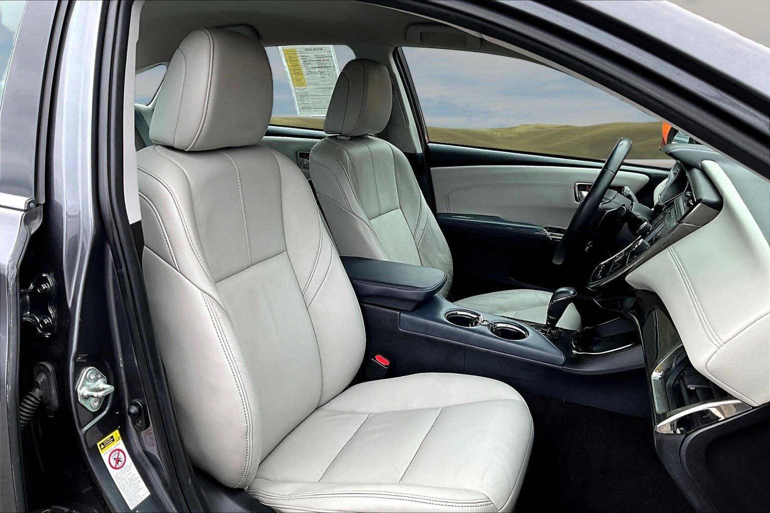 Used 2015 Toyota Avalon XLE image 20