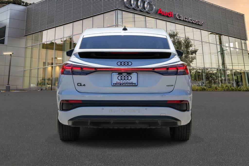Used 2023 Audi Q4 e-tron Premium Plus w/ Premium Plus AWD/4WD image 3