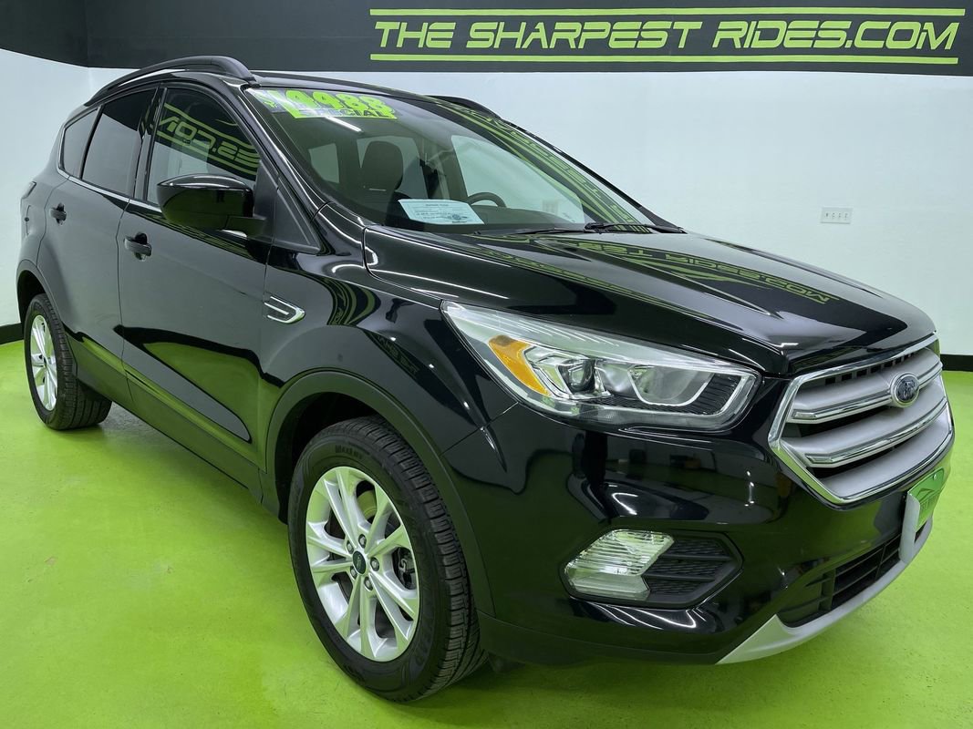 Used 2018 Ford Escape SEL image 2