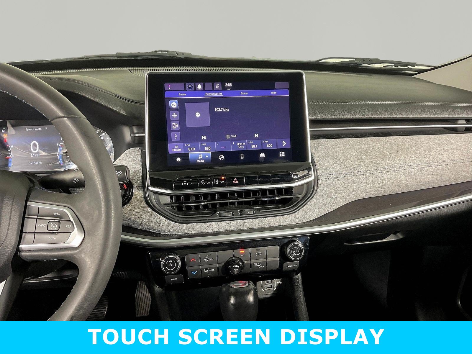 Used 2022 Jeep Compass Latitude FWD image 10