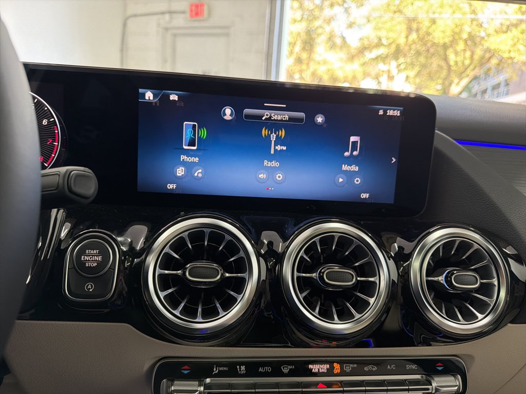 Used 2026 Mercedes-Benz GLA 250 image 33