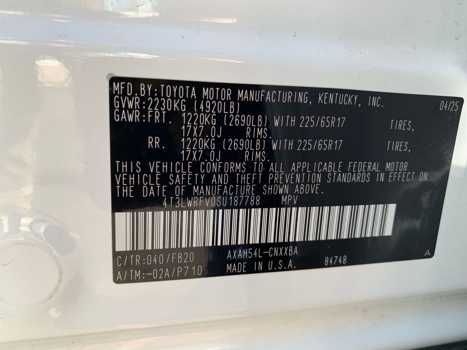 Used 2025 Toyota RAV4 LE image 28