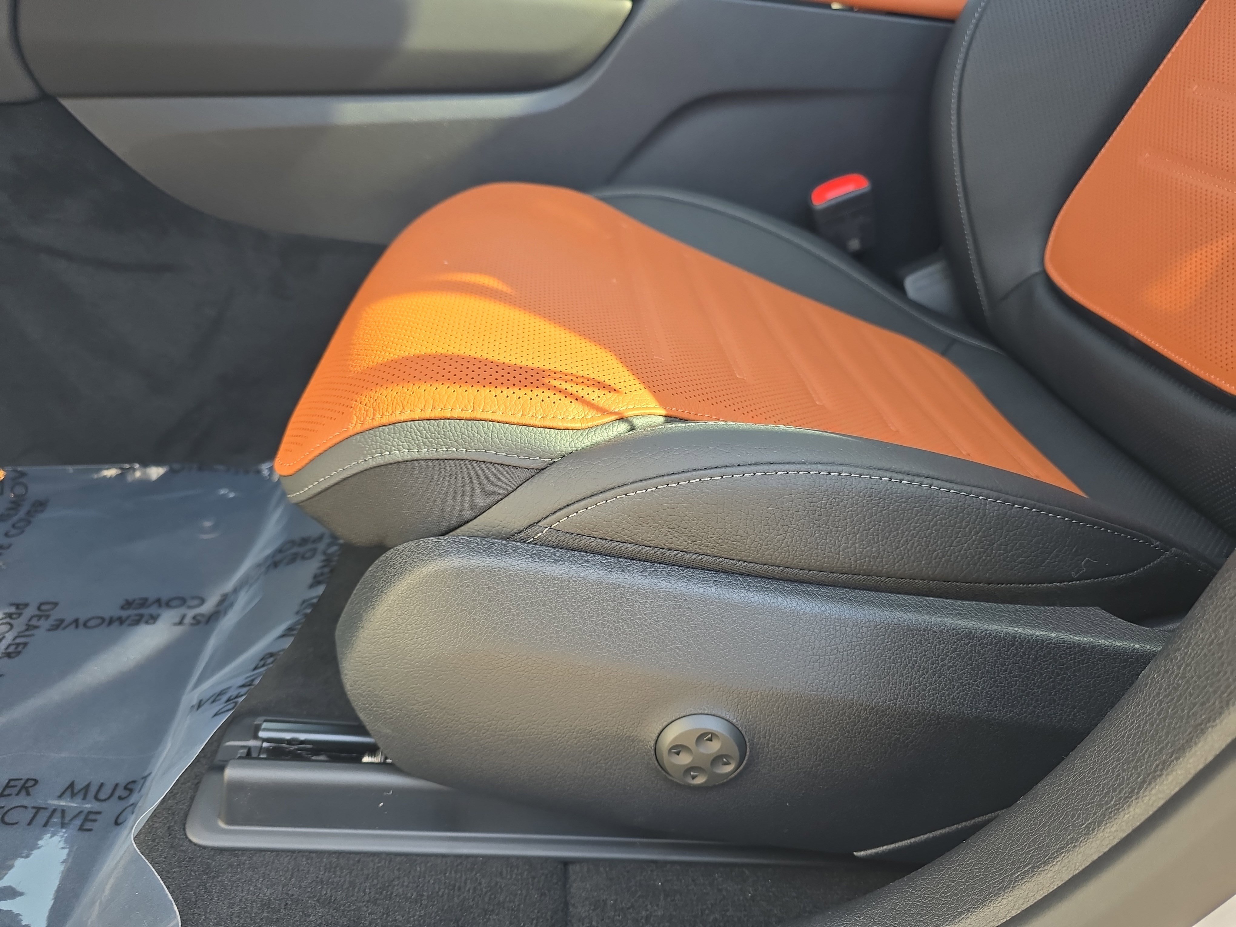 New 2026 Mercedes-Benz GLC 43 AMG 4MATIC image 28