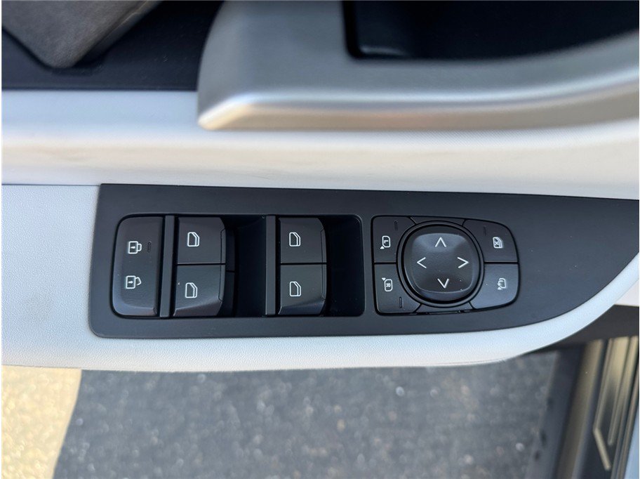Used 2023 Fisker Ocean Extreme AWD/4WD image 17