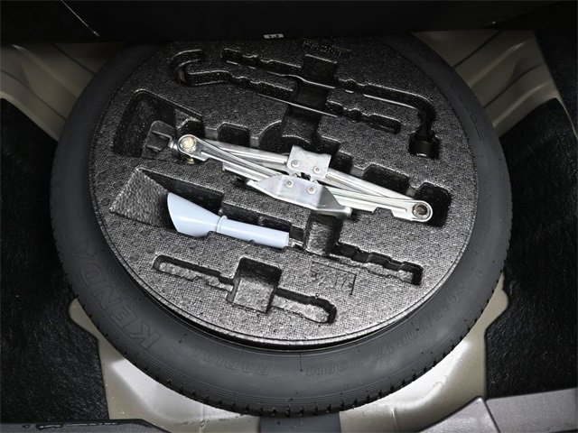 Used 2020 Honda Civic Touring image 10