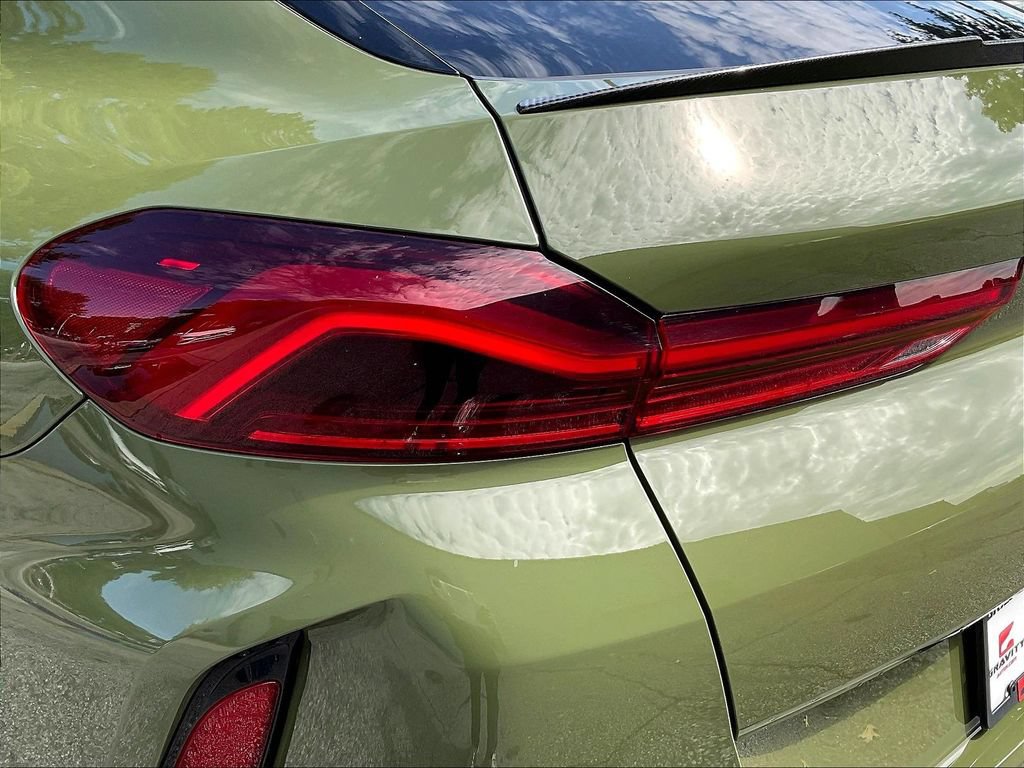 Used 2022 BMW X6 M AWD/4WD image 21
