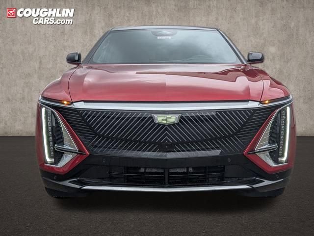 New 2026 Cadillac Lyriq Signature Luxury image 2