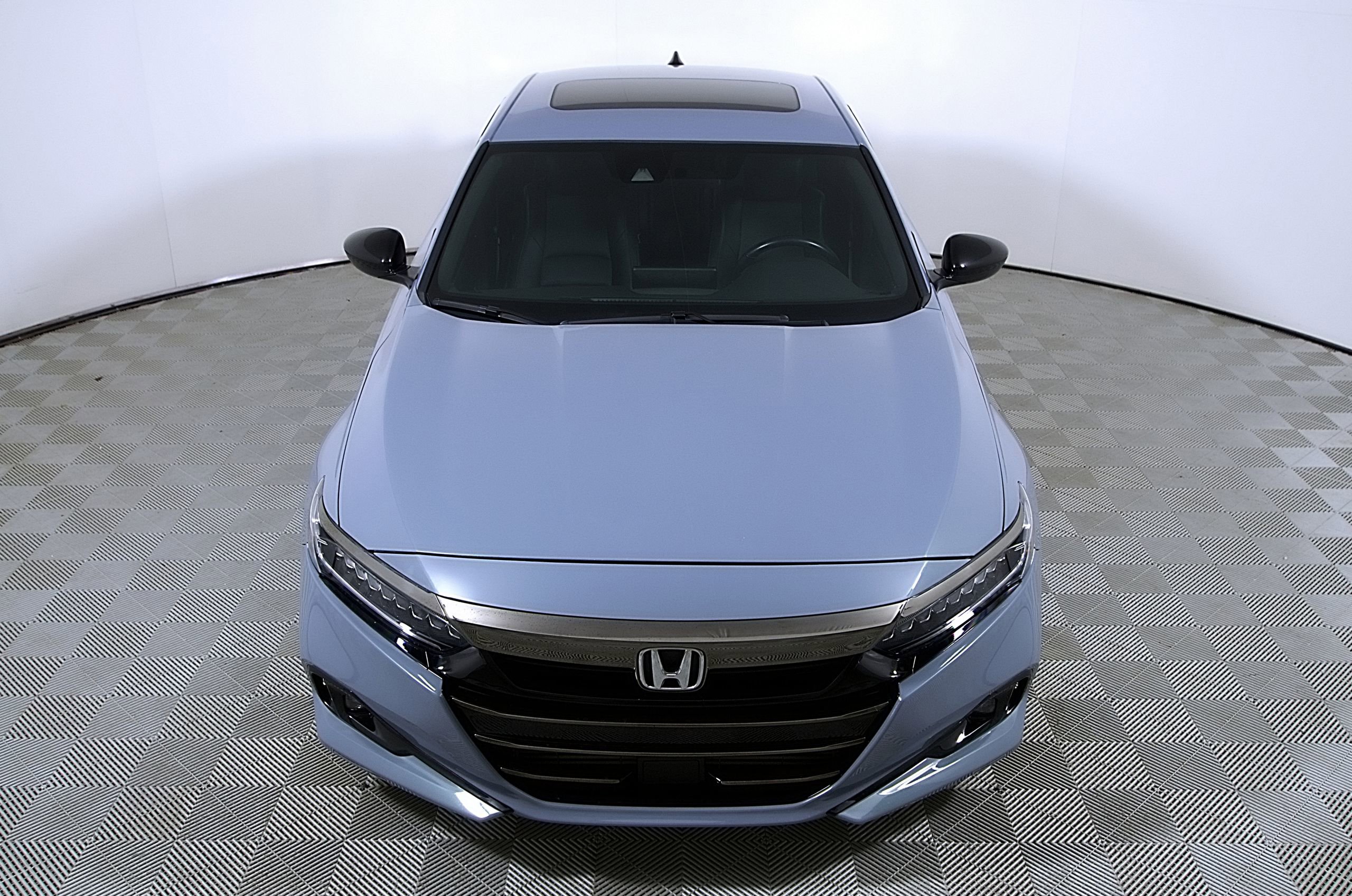 Used 2022 Honda Accord Sport image 4