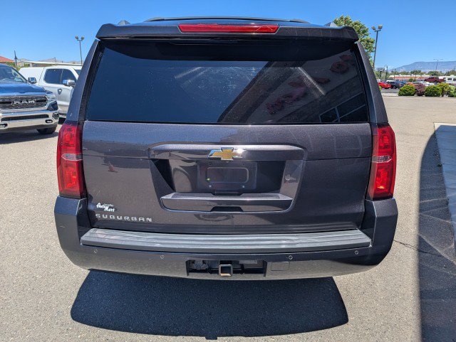 Used 2015 Chevrolet Suburban LT AWD/4WD image 4