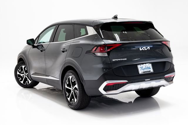Used 2025 Kia Sportage EX image 29