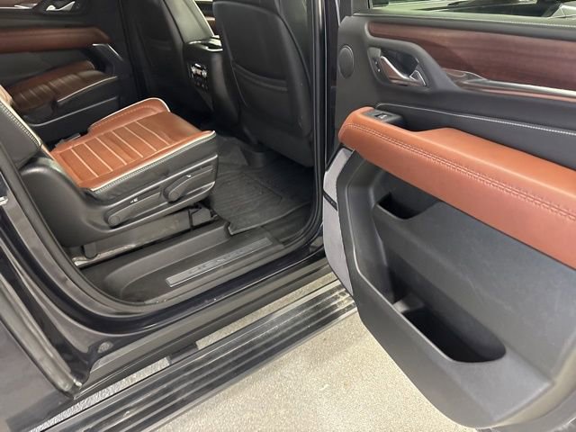 Used 2023 GMC Yukon XL Denali Ultimate image 20