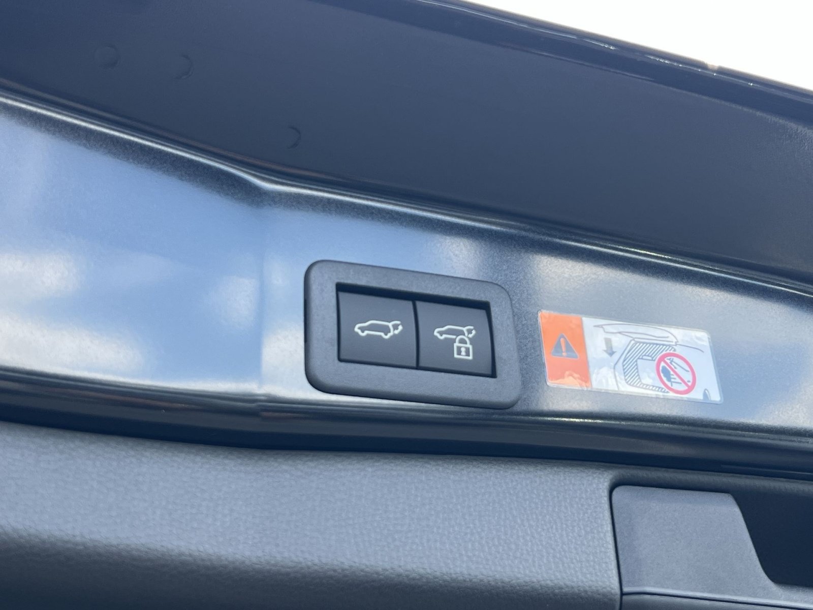 New 2026 Toyota RAV4 XSE AWD/4WD image 21