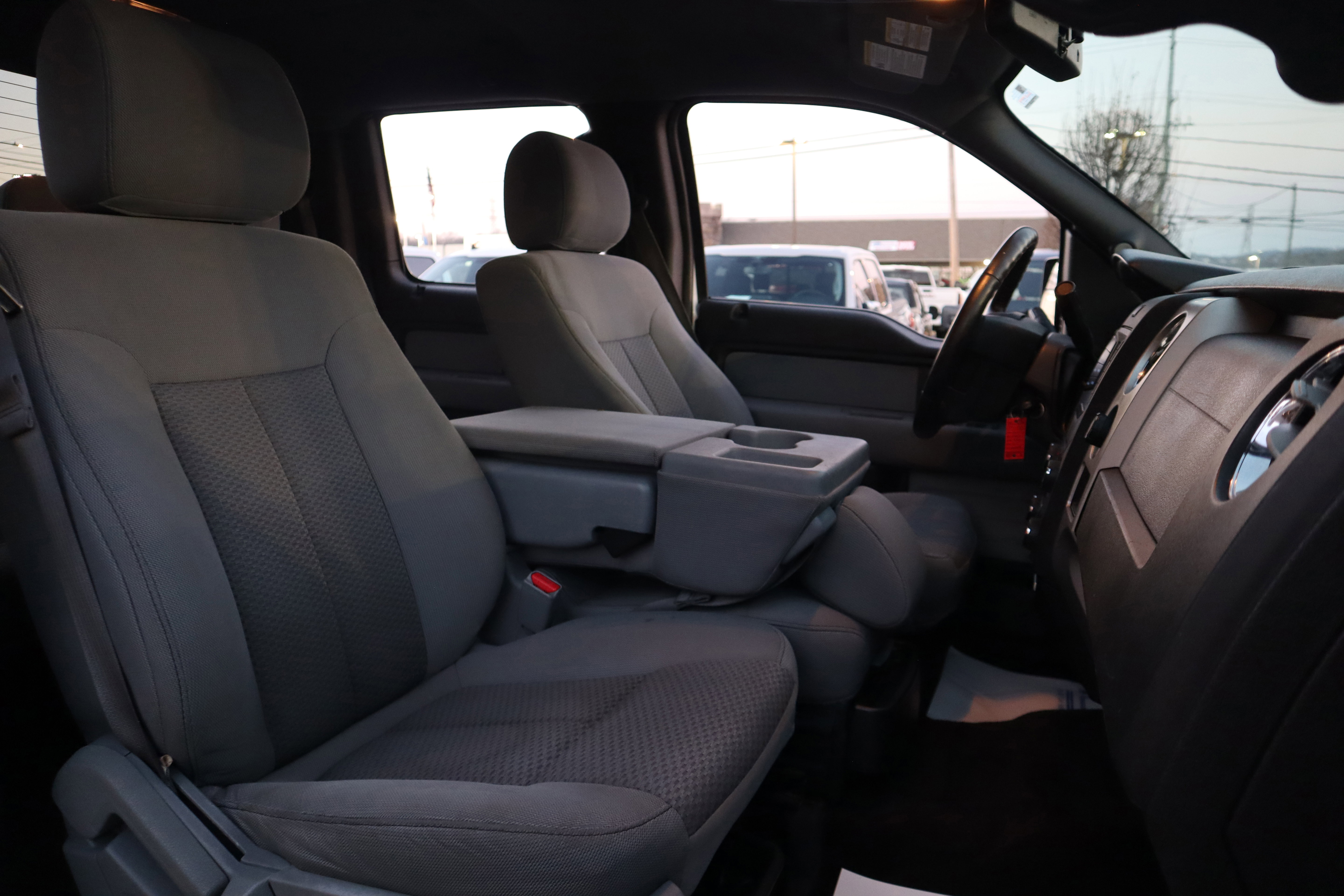 Used 2014 Ford F150 XLT w/ Equipment Group 302A Luxury image 27