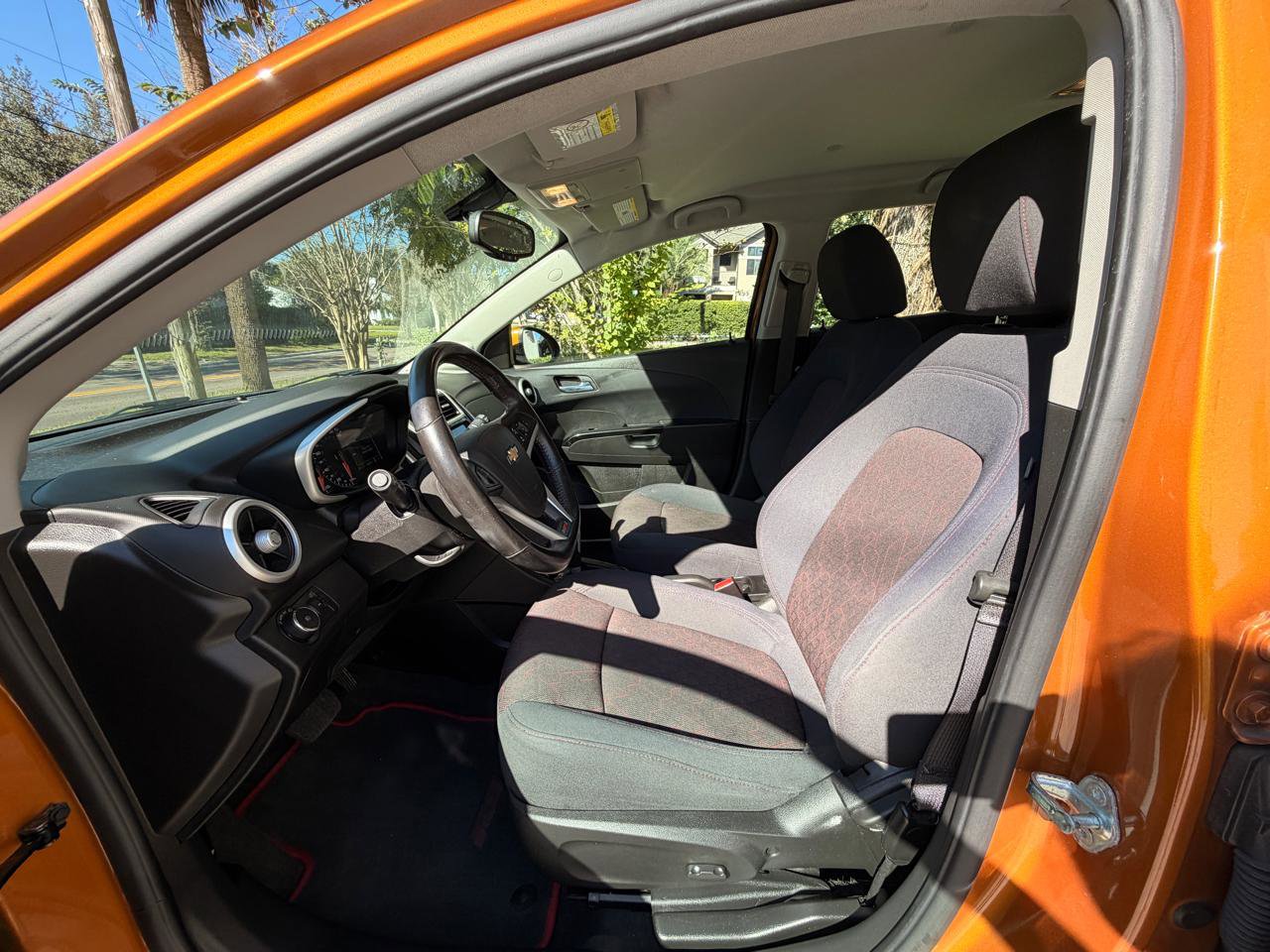 Used 2017 Chevrolet Sonic LT w/ Convenience Package FWD image 15