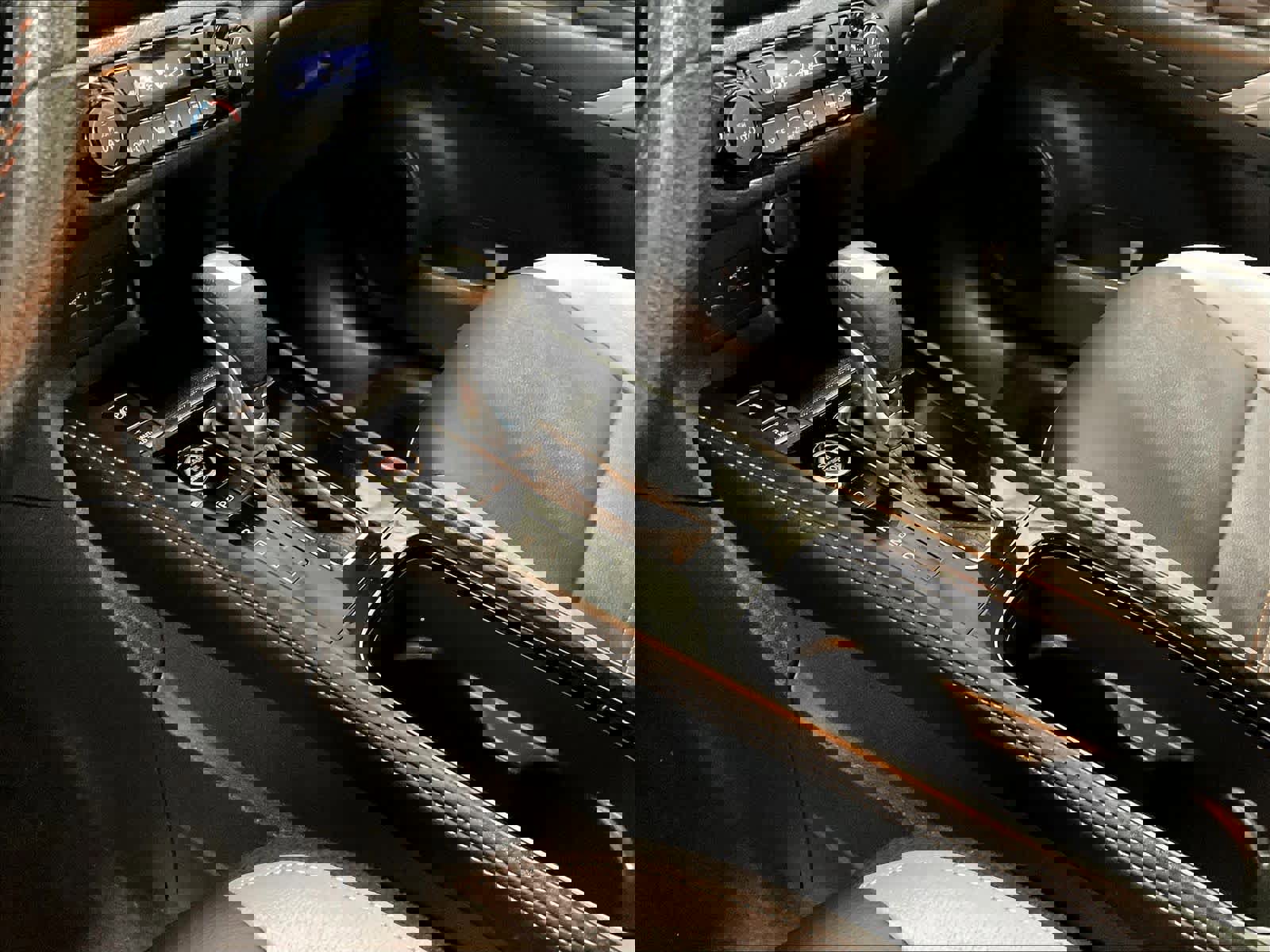 Certified 2023 Nissan Kicks SR w/ SR Premium Package image 20