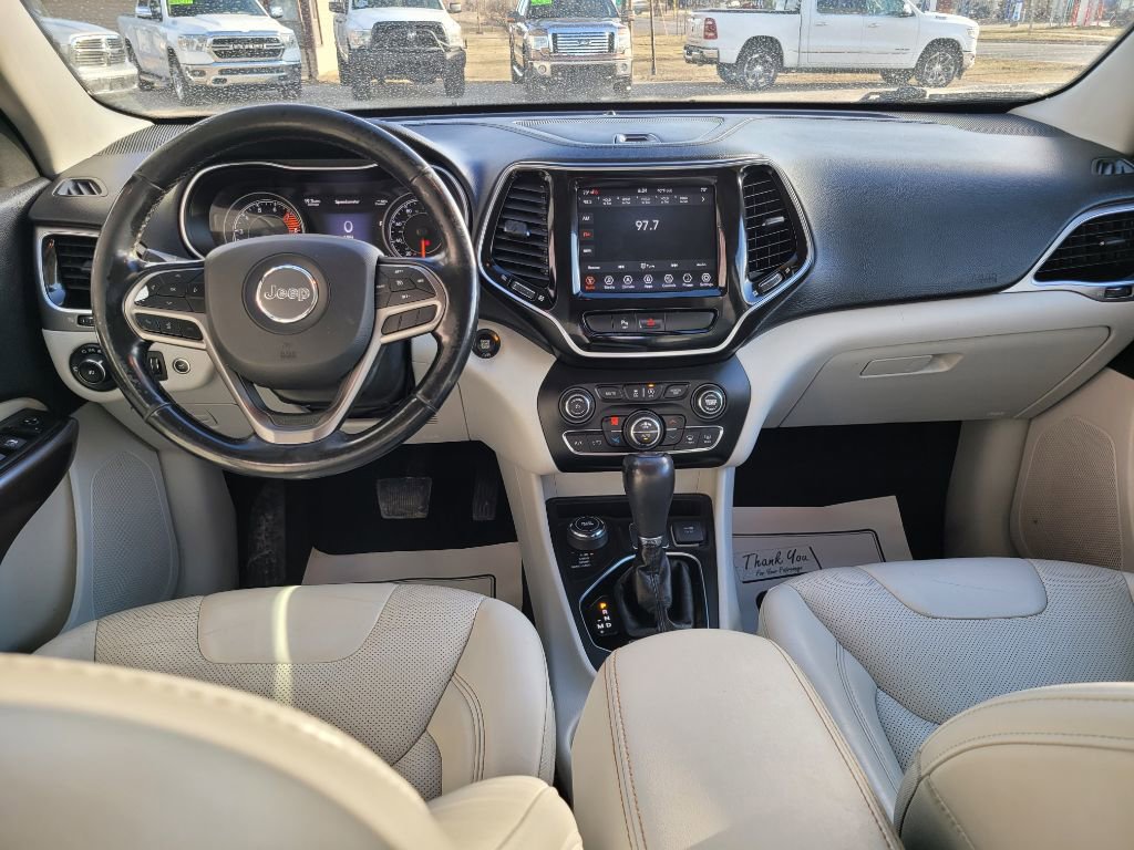 Used 2020 Jeep Cherokee Limited AWD/4WD image 45