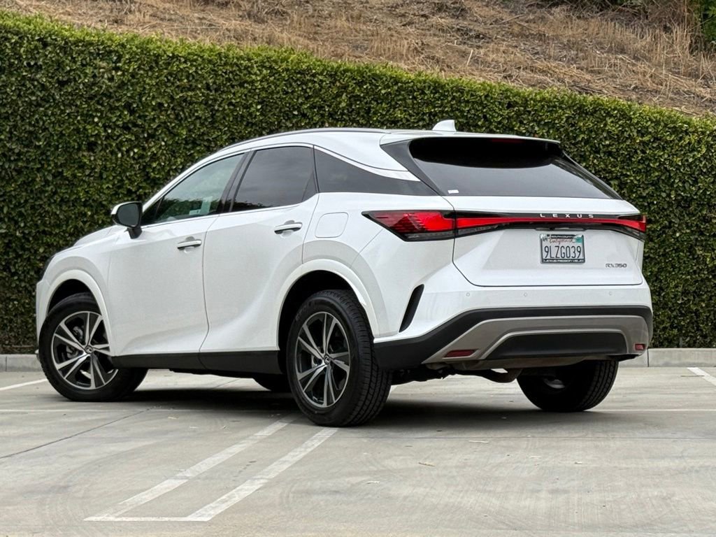 Certified 2024 Lexus RX 350 Premium w/ Convenience Package FWD image 2