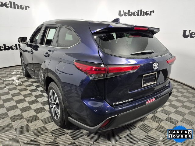 Used 2023 Toyota Highlander XLE image 4